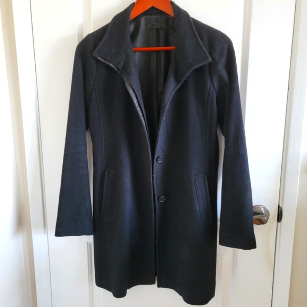 Uniqlo Wool Blend Black Coat Size XS